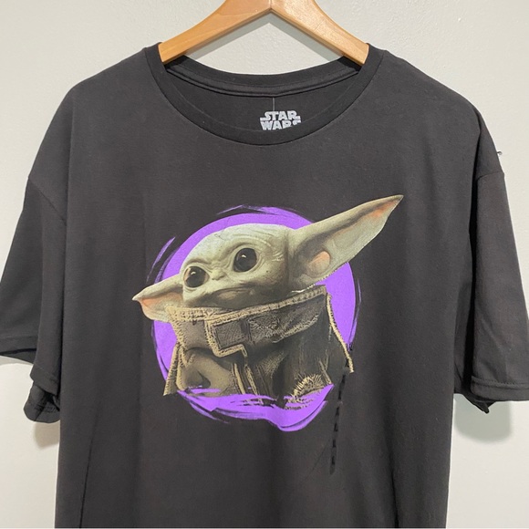 NWT Star Wars Black Tee with Baby‎ Yoda and Purple Accent Size XL - Picture 2 of 12